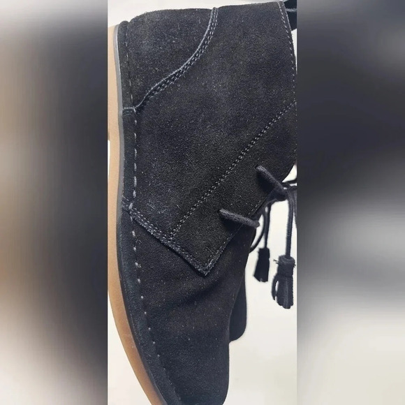 Tommy Bahama Women's Evert Black Suede Lace Up Bootie Sz 9 - Picture 8 of 13